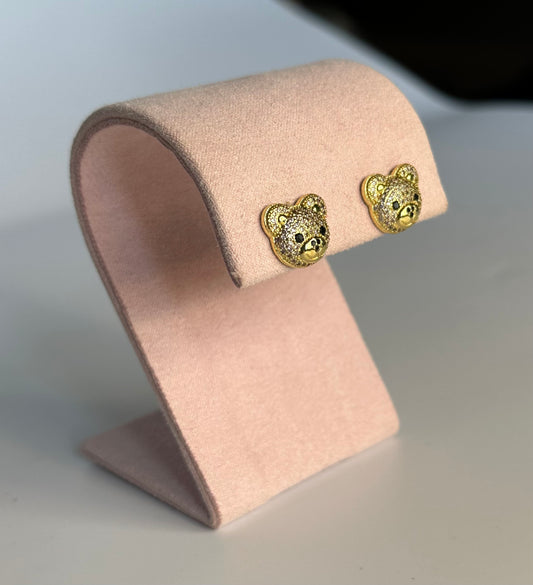 Studs teddy zirconia
