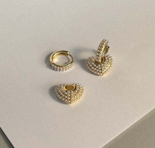 Aretes corazón perla