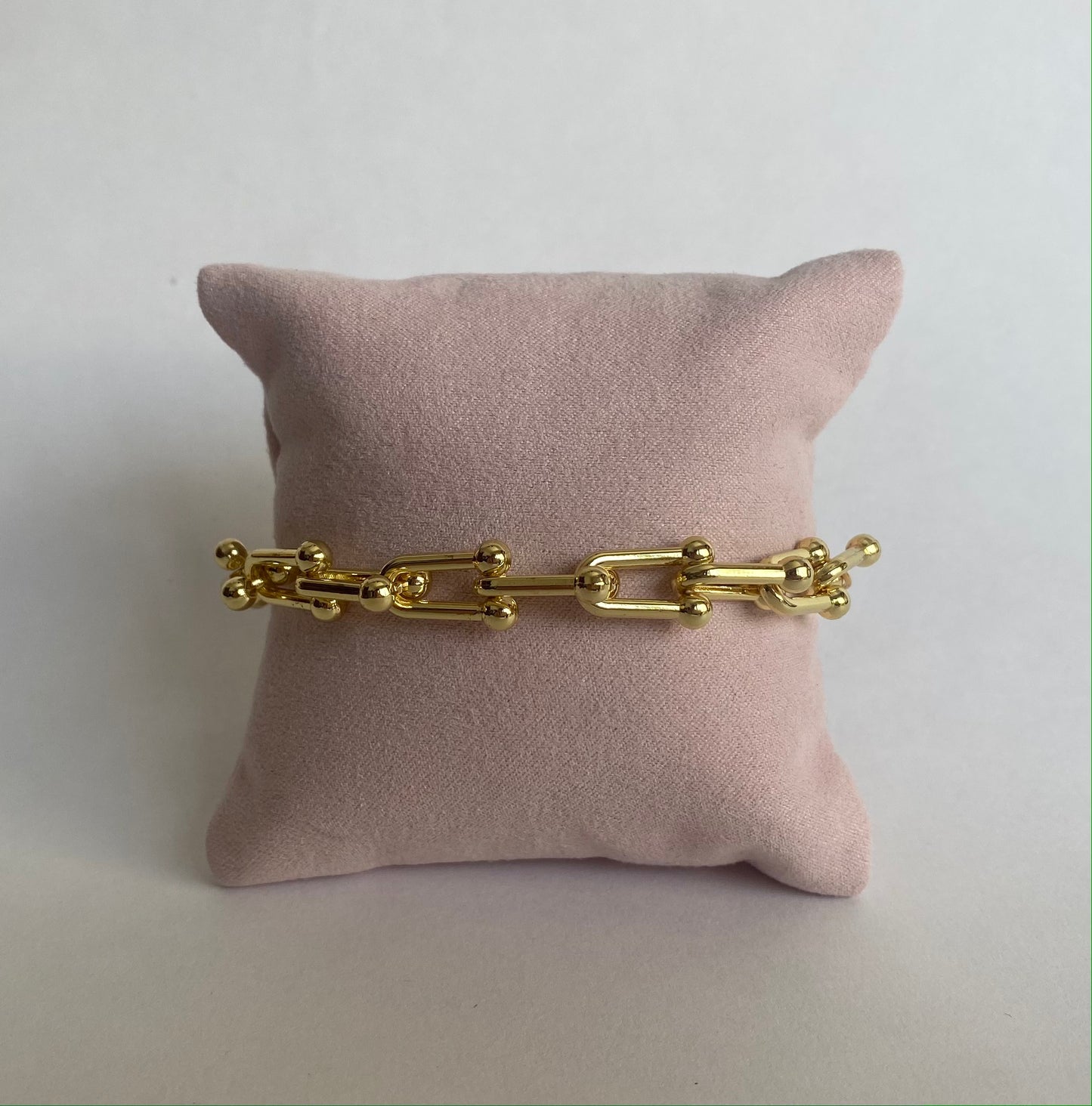 Pulsera statement