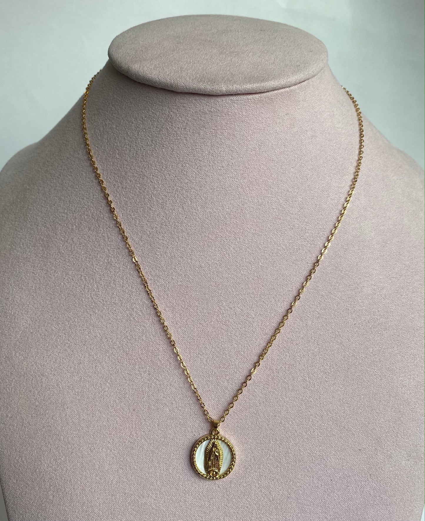 Virgen de Guadalupe madre perla