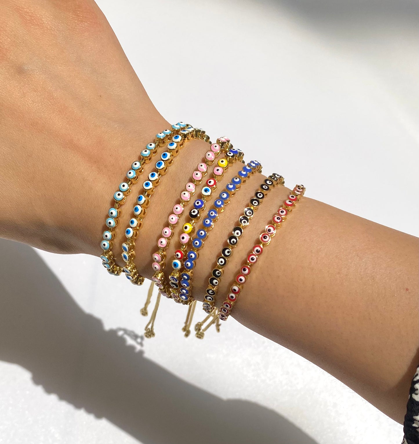 Pulsera mini ojitos