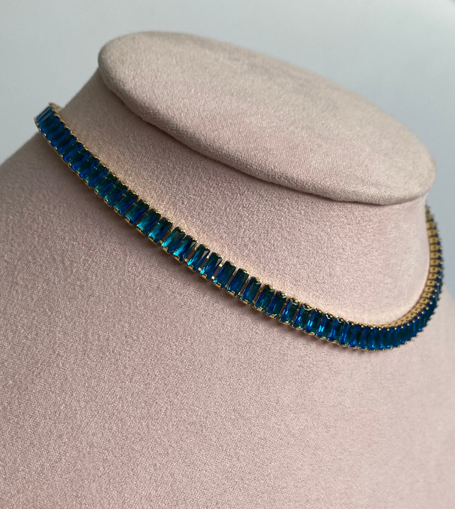 Choker baguette