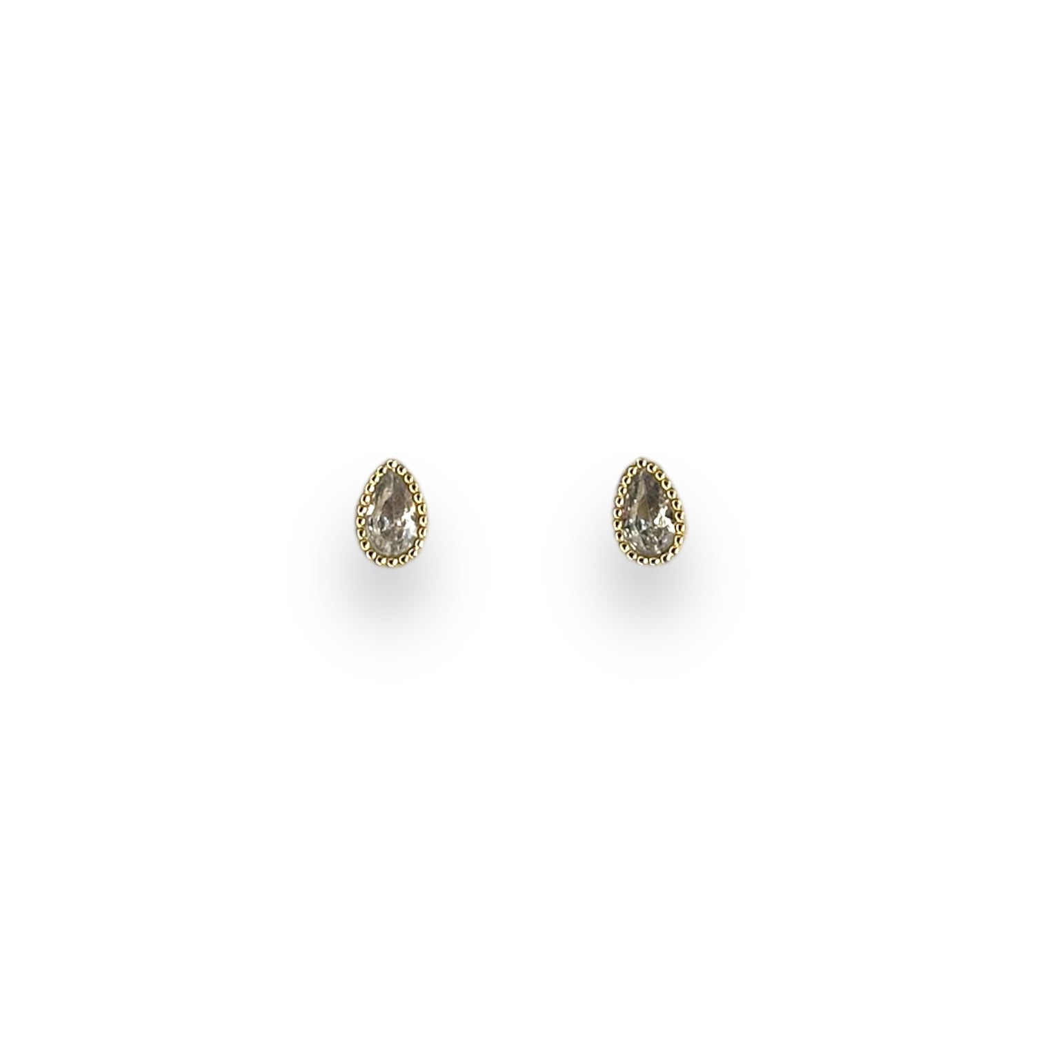 Studs gota zirconia