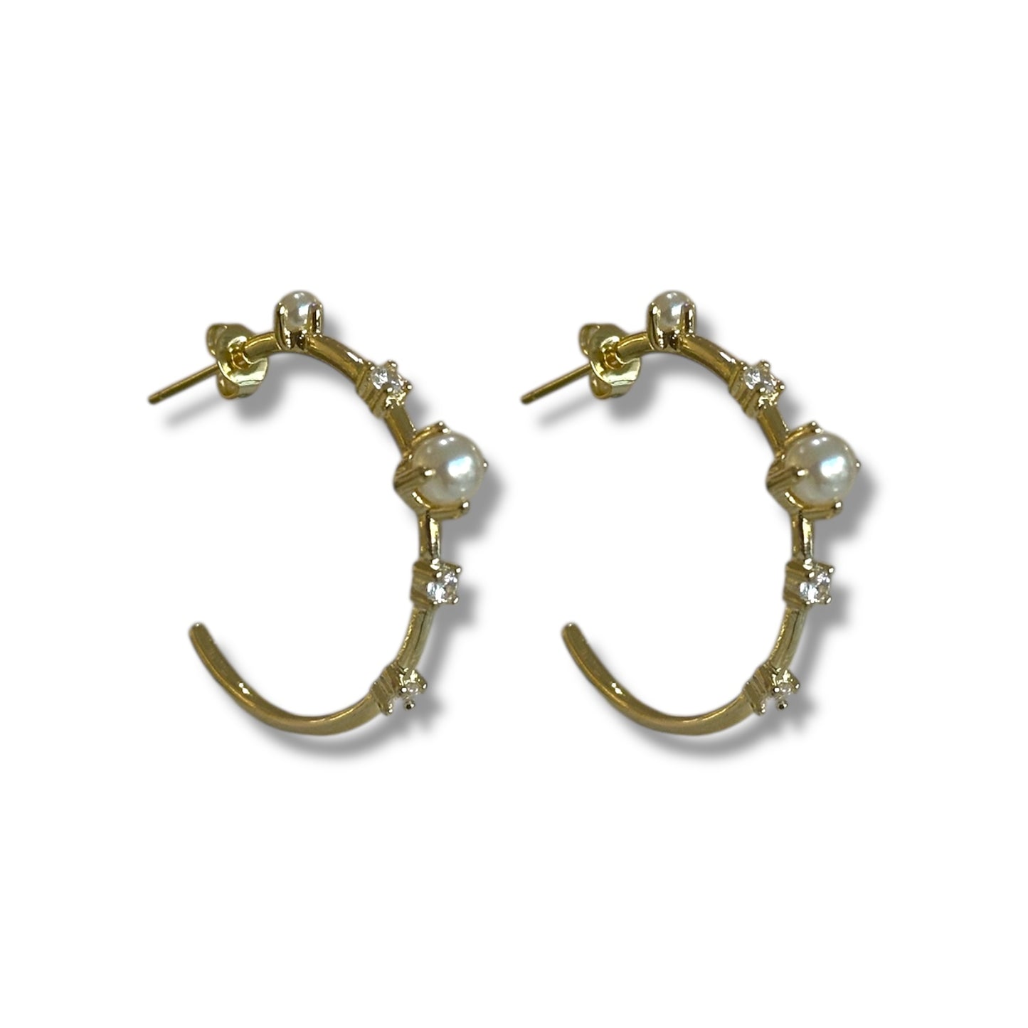 Media arracada perlas