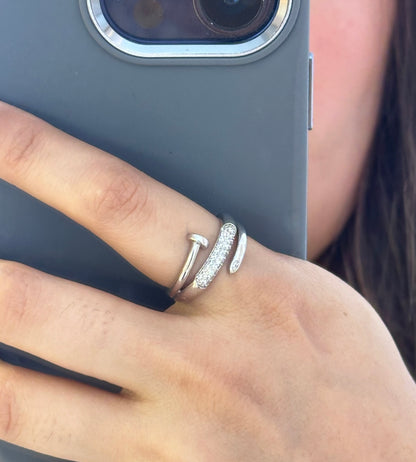 Anillo clavo