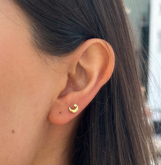 Piercing luna zirconia