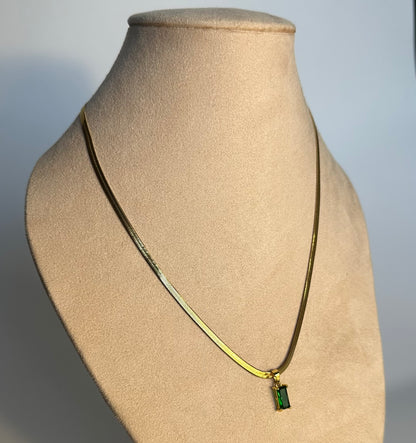 Collar plano baguette