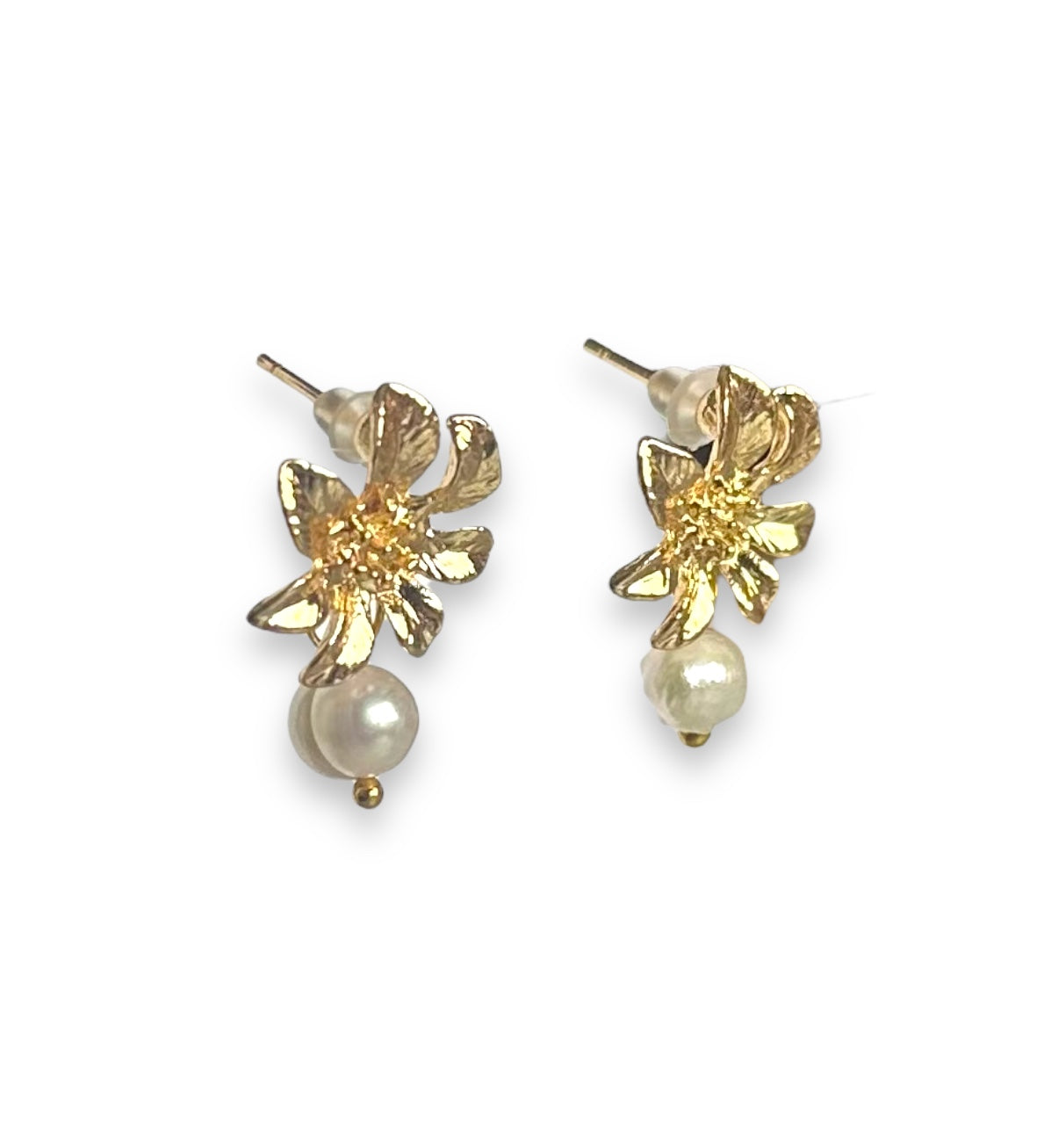Aretes flor perla