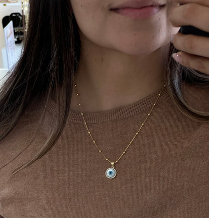 Collar ojo madre perla