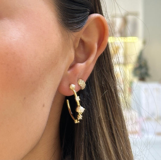 Media arracada perlas