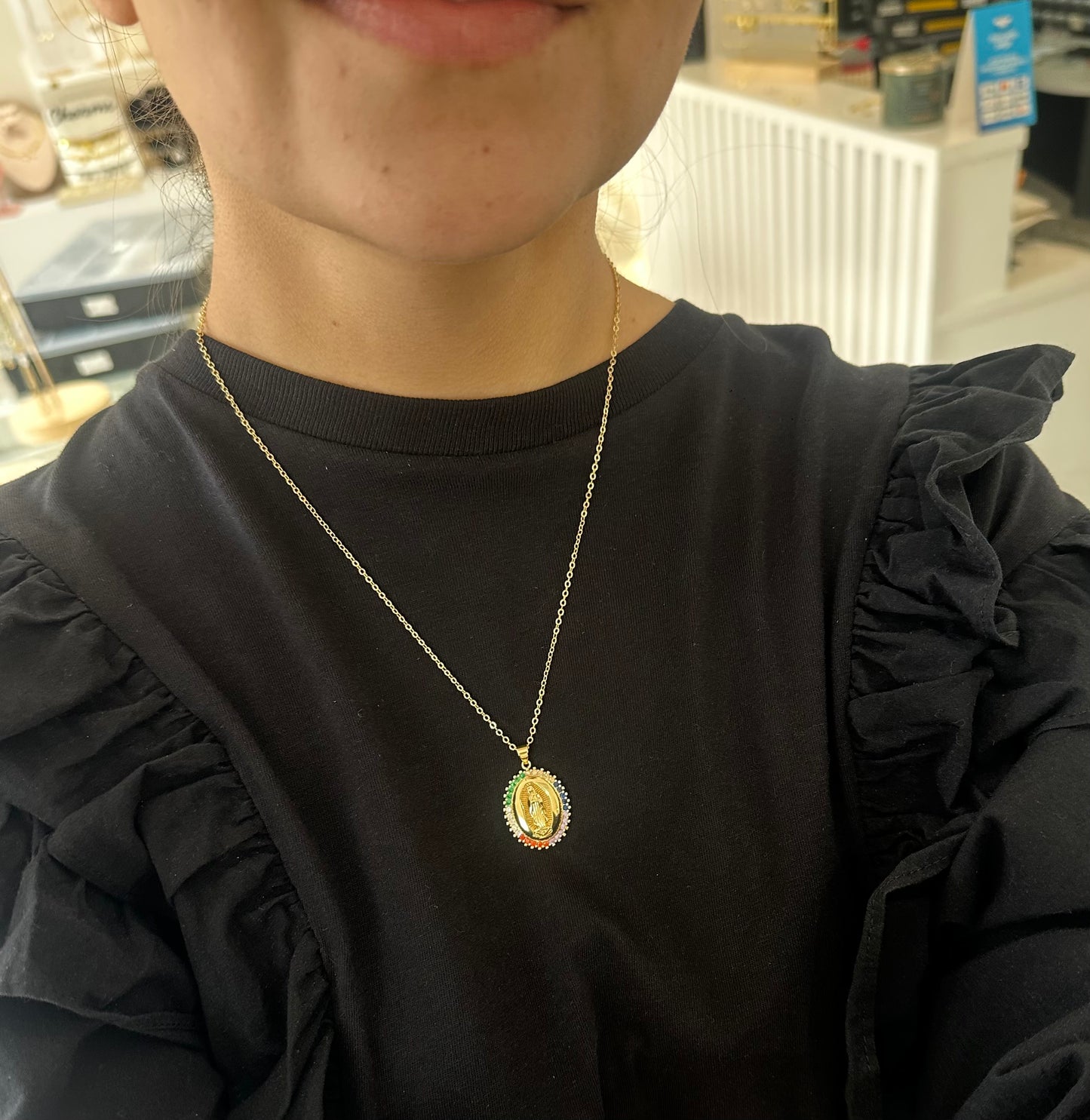 Collar Virgen colores