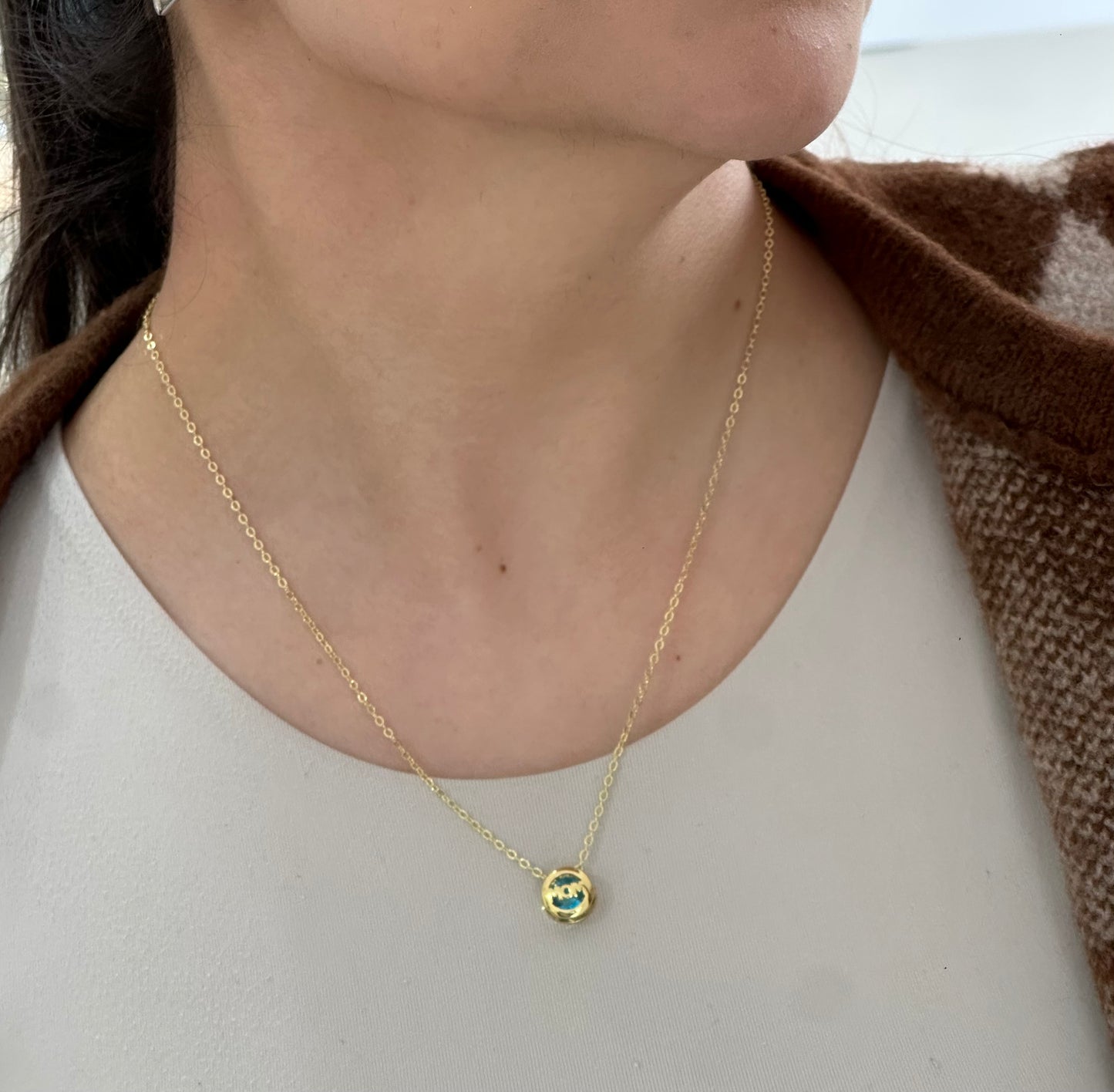 Collar Mom