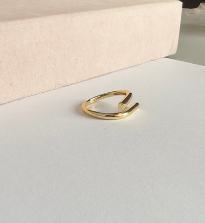 Anillo Beth