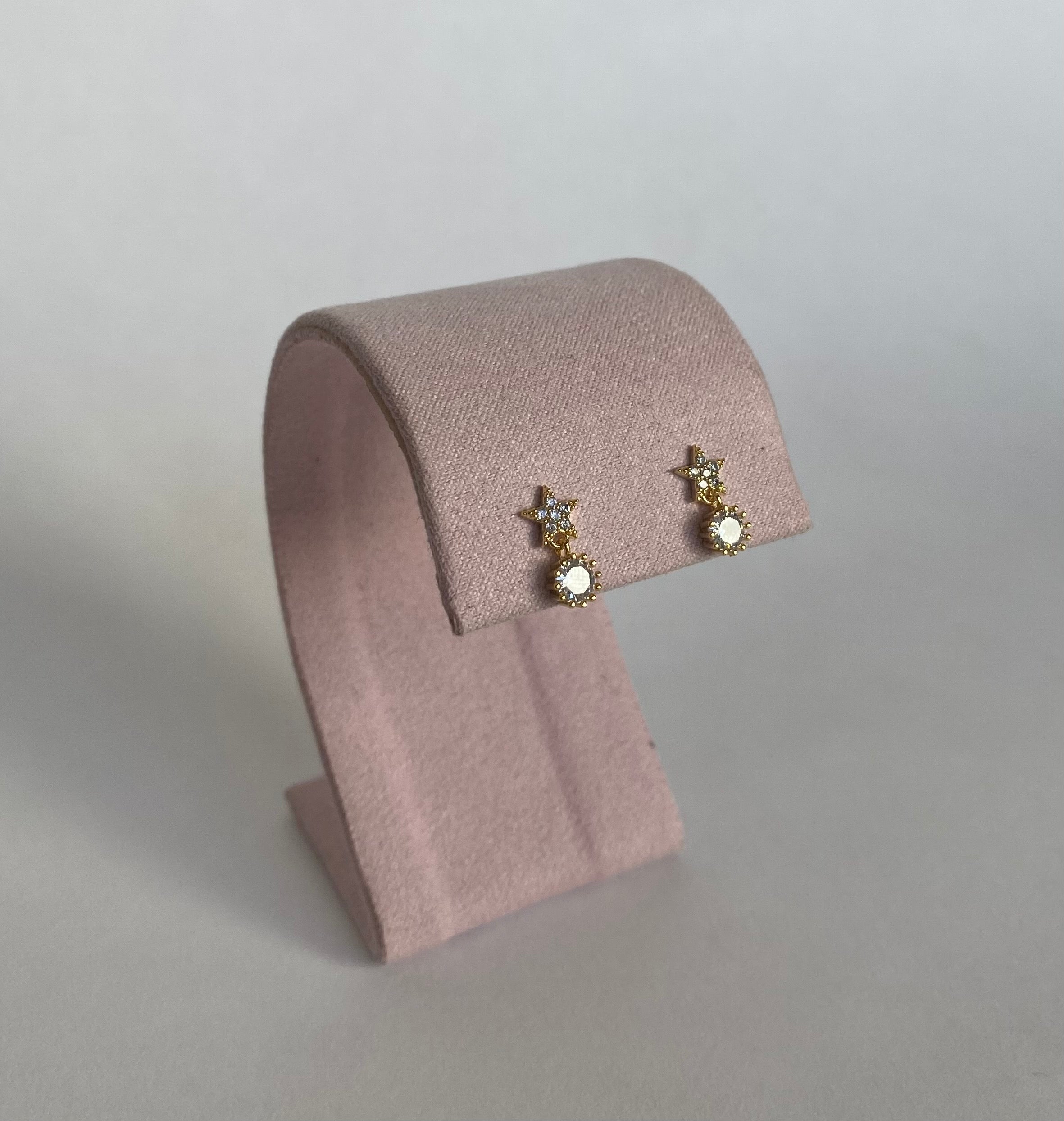 Studs estrella con gota