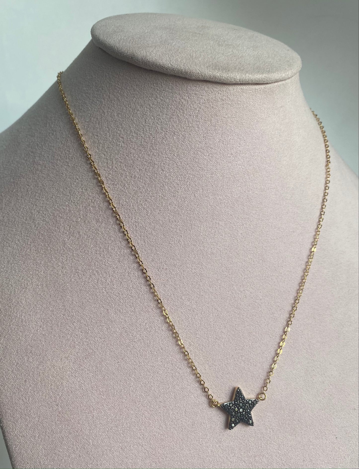 Collar estrella