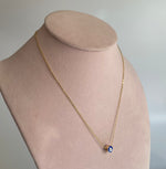 Cargar imagen en el visor de la galería, Collar ojo azul
