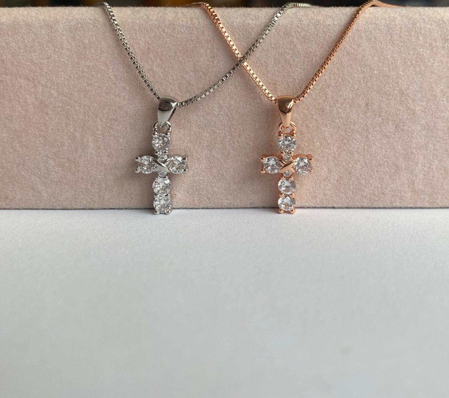 Collar Elizabeth rosegold y plateado