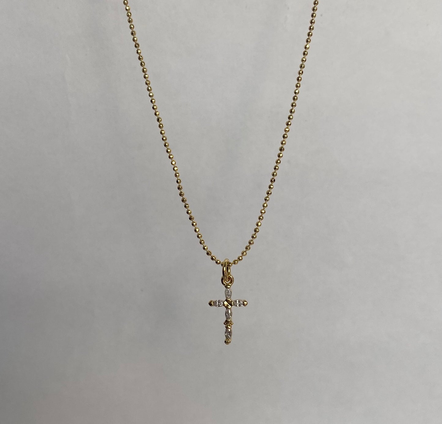 Mini cruz zirconia