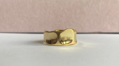 Anillo Gabriela
