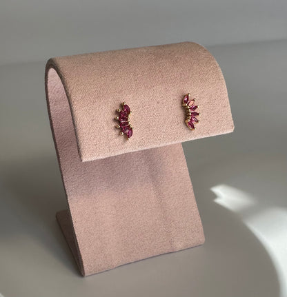 Studs abanico fucsia